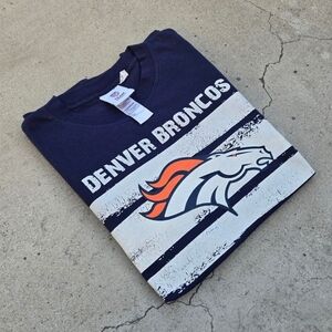 Denver Broncos Youth XL Navy Blue Graphic Print t-shirt